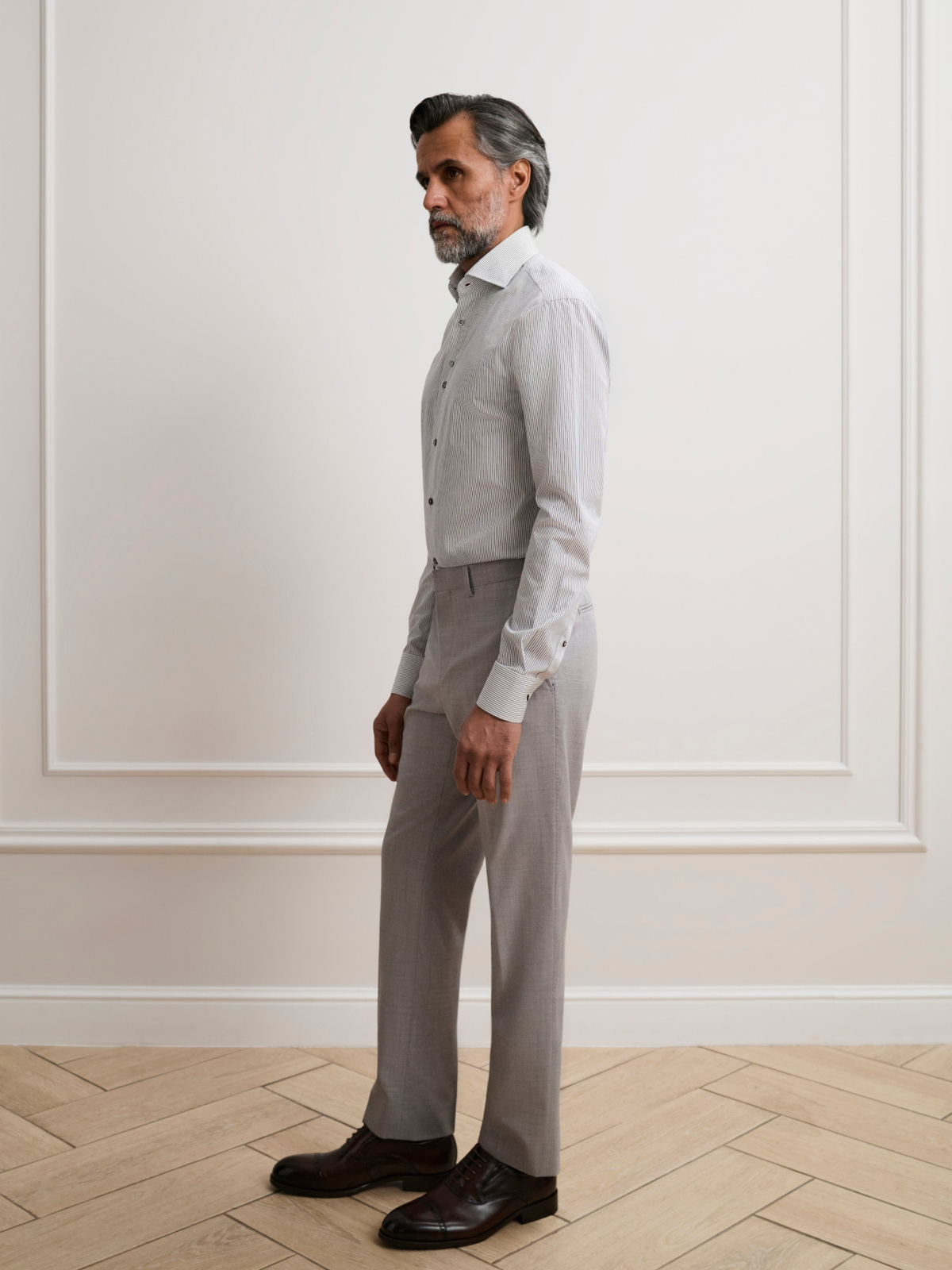 04 tree quarter full body