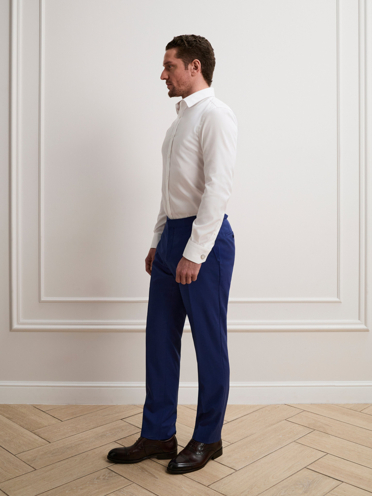 04 tree quarter full body