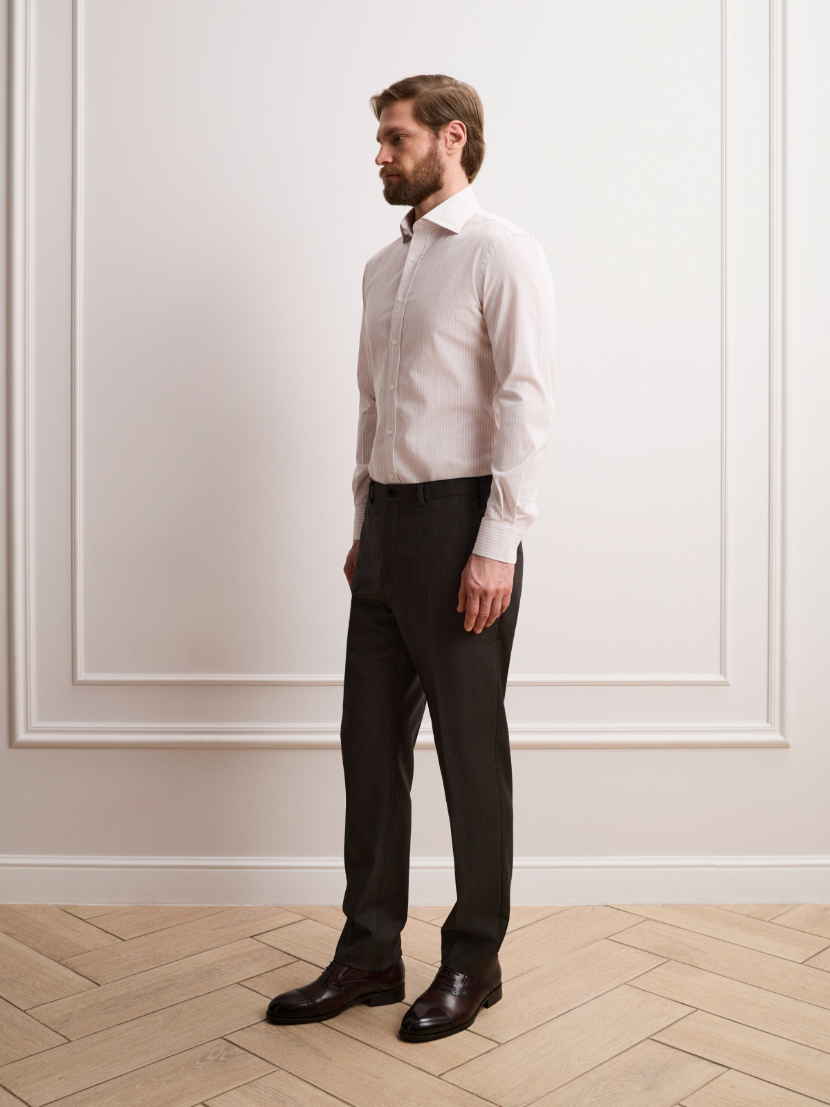 04 tree quarter full body