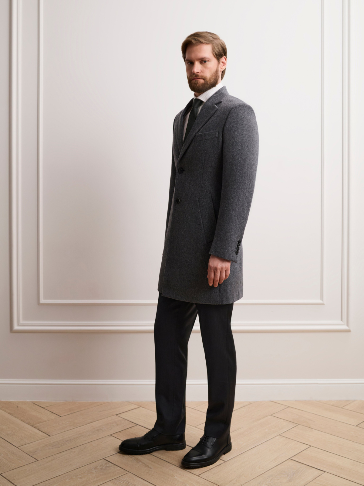 03 three quarter full body