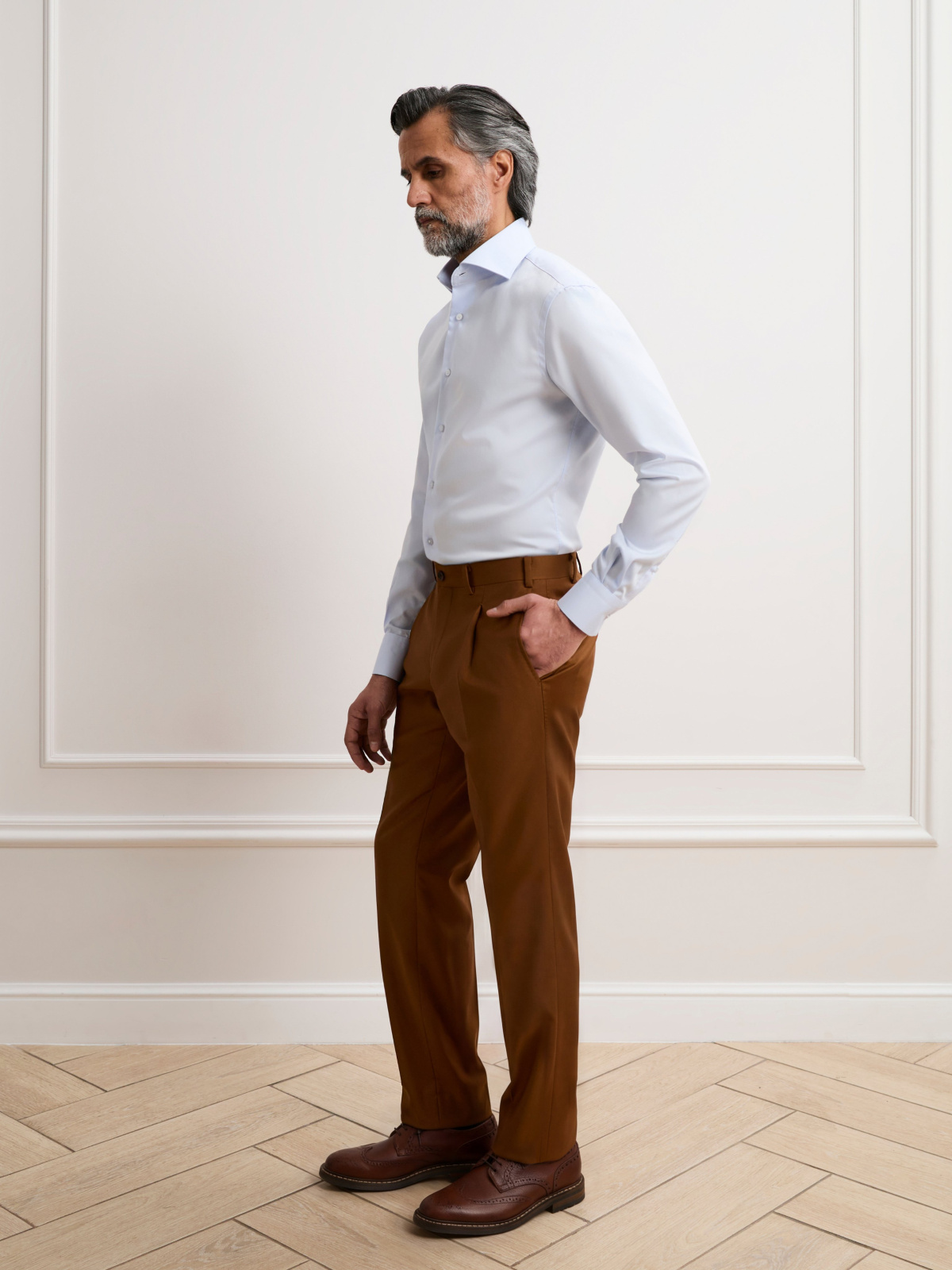 04 tree quarter full body